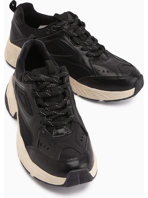 Limoya Trina Siyah Bağcıklı Kadın Sneaker Ayakkabı