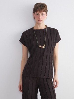 Lc Waikiki Yeni Sezon Bisiklet Yaka Dokulu Kadın Tişört