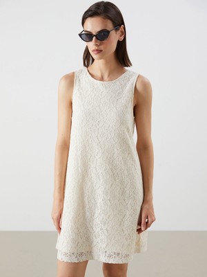 Lc Waikiki Yeni Sezon Bisiklet Yaka Dantelli Mini Elbise