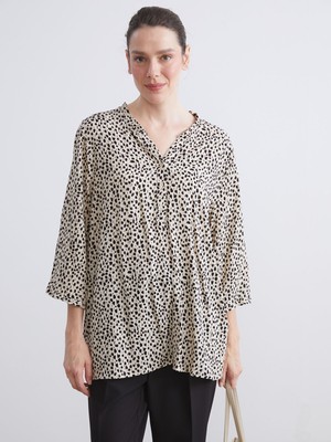 Lc Waikiki Yeni Sezon Fırfırlı V Yaka Dalmaçya Desenli Bluz