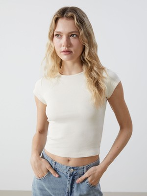 Lc Waikiki Yeni Sezon Bisiklet Yaka Dokulu Kadın Crop