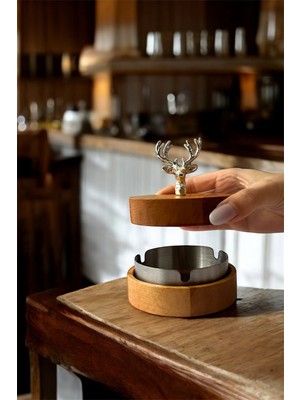 Gisvol Ahşap Kapaklı Geyik Figürlü Metal Iç Hazneli Dekoratif Küllük Masa Üstü Küllük Doğal Gümüş Geyikli