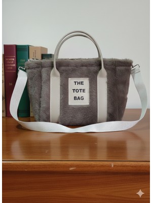 Mefehe Kadın Koyu Vizon Kolon Askılı Kürklü Peluş Çapraz Çanta