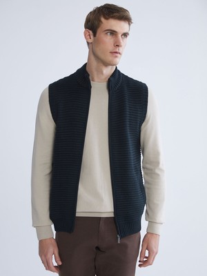 Lc Waikiki Yeni Sezon Standart Kalıp Dik Yaka Erkek Triko Yelek