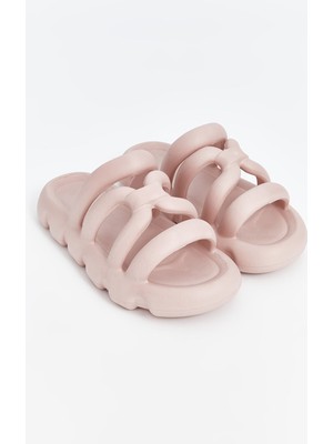 Lc Waikiki Yeni Sezon Bant Detaylı Kadın Terlik