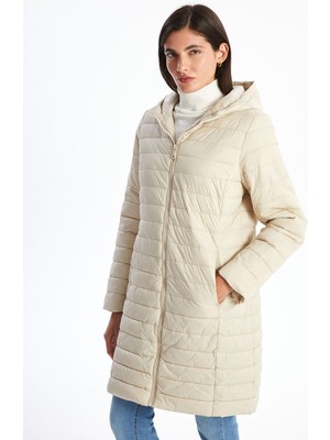 Lc Waikiki Yeni Sezon Kapüşonlu Kadın Şişme Mont
