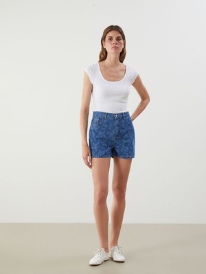 Lc Waikiki Yeni Sezon Standart Fit Çiçekli Kadın Jean Şort