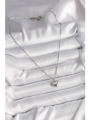 Bsre Gümüş Renk Zincir Love Işleme Kalp Figür Kadın Kolye (316L Çelik)