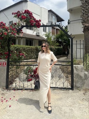 Yeşil Sarmaşık Kısa Kollu Uzun Yandan Yırtmaçlı Elbise - Beyaz