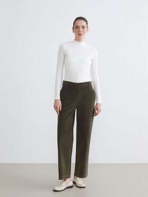 Lc Waikiki Yeni Sezon Standart Fit Kadife Kadın Pantolon