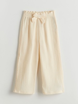 Lc Waikiki Yeni Sezon Kurdele Detaylı Kız Çocuk Muslin Pantolon