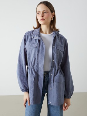 Lc Waikiki Yeni Sezon Dik Yaka Kadın Yağmurluk