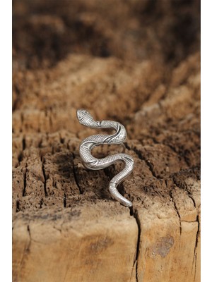 Otantik Yılan Tasarımlı Ayarlamalı Kadın Yüzük