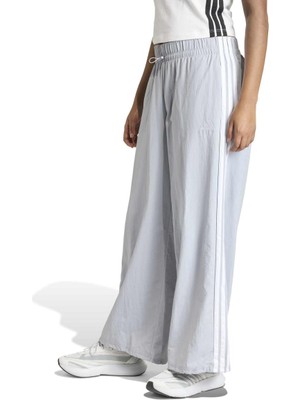 Adidas Sportswear KC5221 Essentials 3-Stripes Lifestyle Woven Parachute Pants