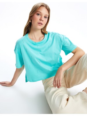 Lc Waikiki Yeni Sezon Bisiklet Yaka Taşlı Kadın Crop