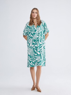 Lc Waikiki Yeni Sezon Kaçık Yaka Desenli Kadın Elbise