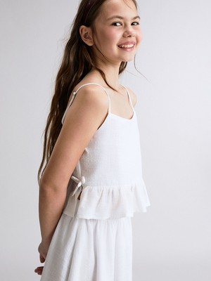 Lc Waikiki Yeni Sezon Kare Yaka Fiyonk Detaylı Kız Çocuk Bluz