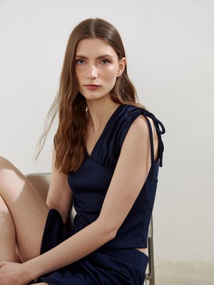 Lc Waikiki Yeni Sezon V Yaka Büzgülü Bluz