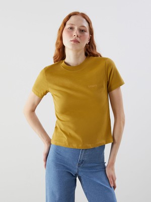 Lc Waikiki Yeni Sezon Bisiklet Yaka Nakışlı Kadın Tişört