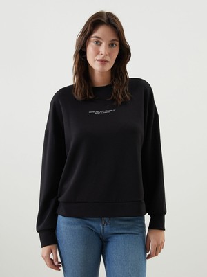 Lc Waikiki Yeni Sezon Bisiklet Yaka Baskılı Oversize Kadın Sweatshirt