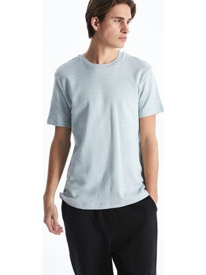 Lc Waikiki Yeni Sezon Bisiklet Yaka Kısa Kollu Çizgili Erkek Tişört