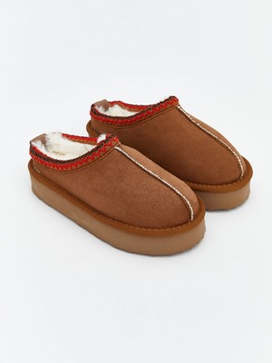 Lc Waikiki Yeni Sezon Süet Görünümlü Kız Çocuk Ev Ayakkabısı