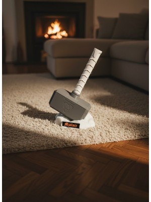 Marsilyan Thor Çekici Dekoratif Figür Mitolojik ve Fantastik Ev Aksesuarı 20X34 cm