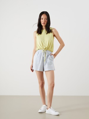 Lc Waikiki Yeni Sezon Beli Lastikli Çizgili Keten Karışımlı Kadın Şort