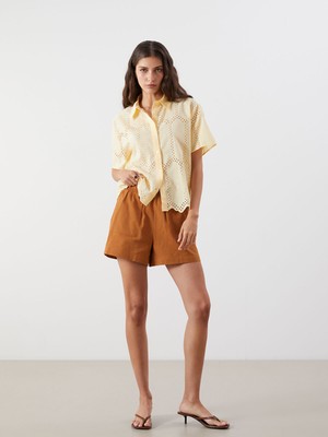 Lc Waikiki Yeni Sezon Beli Lastikli Keten Karışımlı Kadın Şort