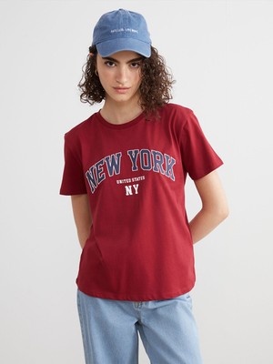 Lc Waikiki Yeni Sezon Bisiklet Yaka New York Baskılı Kadın Tişört