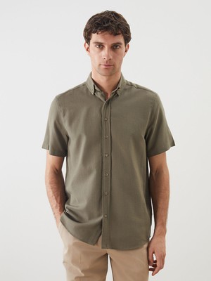 Lc Waikiki Yeni Sezon Regular Fit Kısa Kollu Gabardin Erkek Gömlek