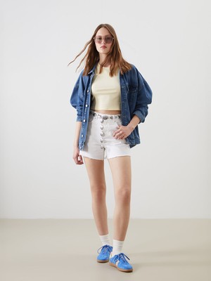 Lc Waikiki Yeni Sezon Dar Fit Kadın Jean Şort