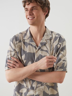 Lc Waikiki Yeni Sezon Regular Fit Kısa Kollu Desenli Erkek Gömlek