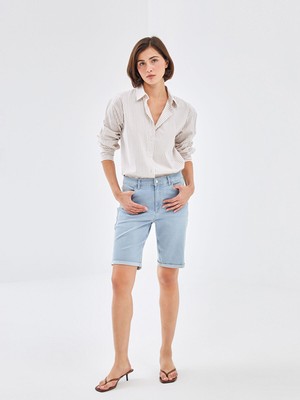 Lc Waikiki Yeni Sezon Bermuda Fit Kadın Jean Şort