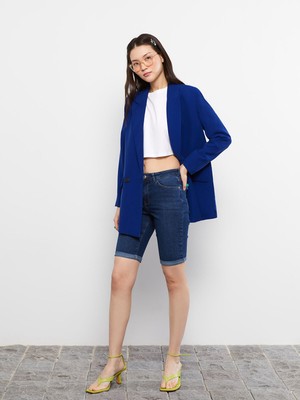 Lc Waikiki Yeni Sezon Normal Bel Slim Fit Düz Cep Detaylı Kadın Rodeo Jean Şort