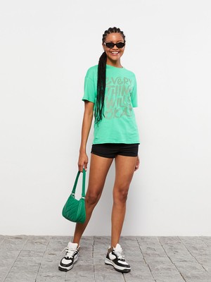 Lc Waikiki Yeni Sezon Yüksek Bel Dar Fit Düz Cep Detaylı Kadın Jean Şort