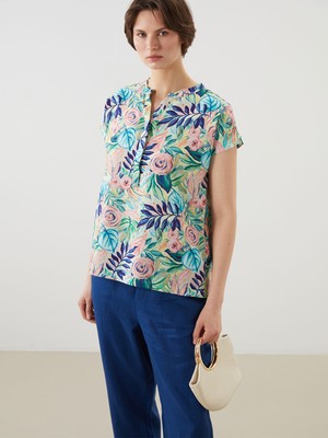 Lc Waikiki Yeni Sezon Kaçık Yaka Çiçekli Bluz