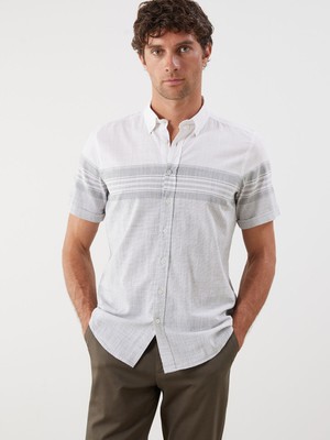 Lc Waikiki Yeni Sezon Regular Fit Kısa Kollu Çizgili Poplin Erkek Gömlek