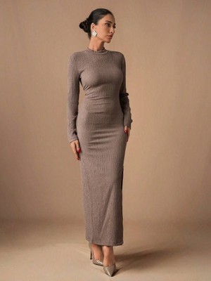 Yeşil Sarmaşık Kadın Uzun Kollu Yarım Balıkçı Yaka Bürümcük Kumaş Yırtmaç Detay Kalem Elbise