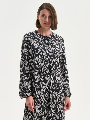 Lc Waikiki Yeni Sezon Hakim Yaka Desenli A Kesim Elbise