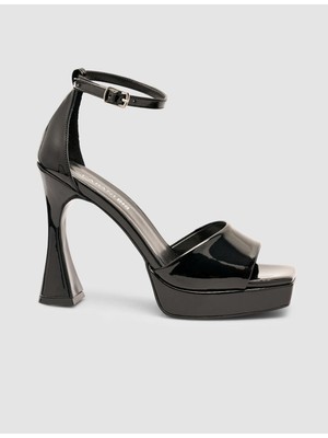 Cabani Platform Topuklu Siyah Bantlı Kadın Ayakkabı
