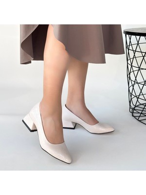 SEPET365 Nitya Bej Baskılı Rugan Topuklu Ayakkabı