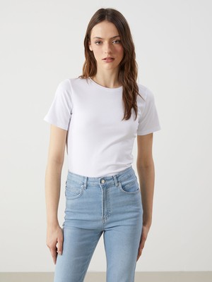 Lc Waikiki Yeni Sezon Bisiklet Yaka Kadın Tişört