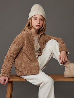 Lc Waikiki Yeni Sezon Dik Yaka Pelüş Kız Çocuk Fermuarlı Hırka