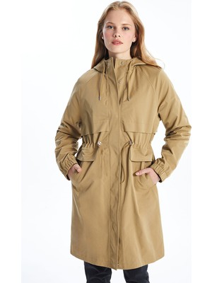Lc Waikiki Yeni Sezon Kapüşonlu Kadın Trençkot