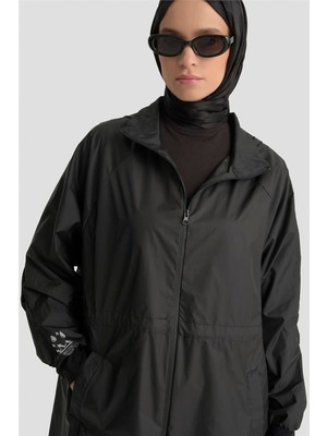 Armine Gizli Kapüşonlu ve Manşet Detaylı Yağmurluk 25Y7815 Siyah