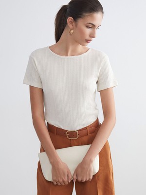 Lc Waikiki Yeni Sezon Bisiklet Yaka Dokulu Kadın Tişört