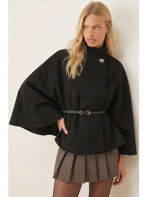 Armonika Kadın Siyah Gold Düğme Detaylı Kemerli Kaşe Panço Ceket Dik Yaka ARM-26K001065