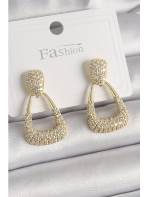 Hsc Bilişim Pirinç Gold Renk Zirkon Taşlı Sallantı Üçgen Model Kadın Küpe - TJ-BKP9931