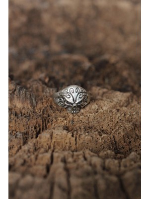Maral Group Ayarlanabilir Motifli Kuru Kafa Tasarımlı Erkek Yüzük